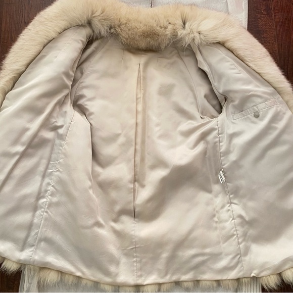 Blue Fox Fur Coat - Picture 8 of 8